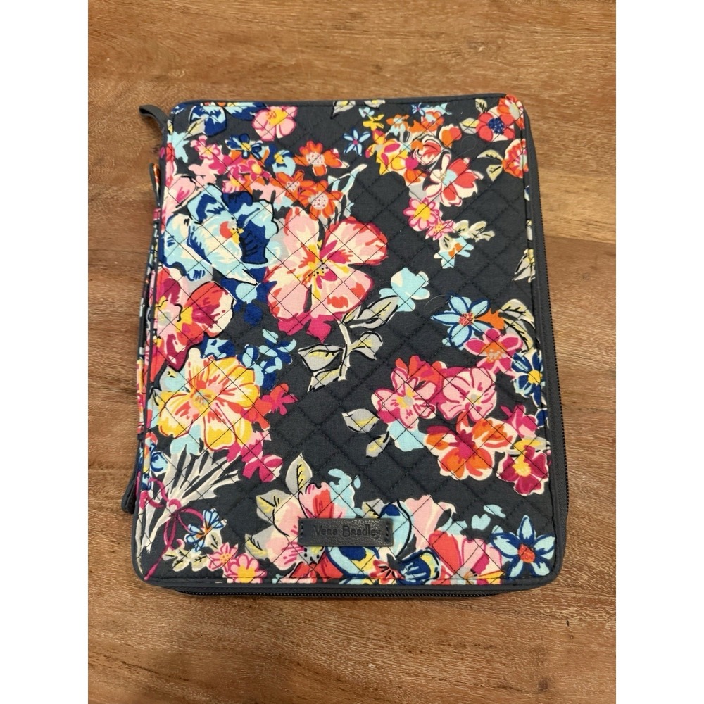NWT Vera‎ Bradley Laptop Organizer In Pretty Posies 14x11